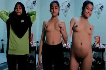 Seragam Masih Nempel Gadis Polos Berani Bertelanjang